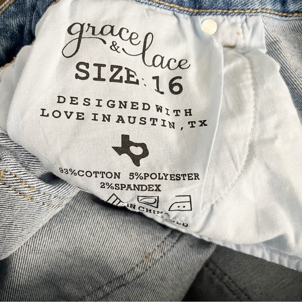Grace & Lace Boyfriend High Rise Ankle Jeans Women's Size 16 Light Wash Stretch - Picture 5 of 5